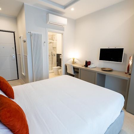 Napoli City Center - Appartamenti E Camere Экстерьер фото