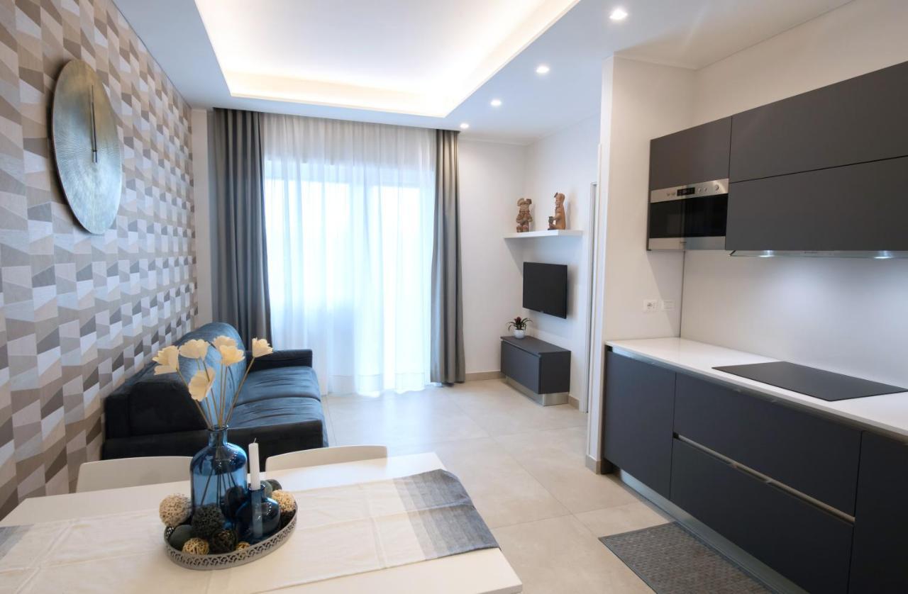 Napoli City Center - Appartamenti E Camere Экстерьер фото
