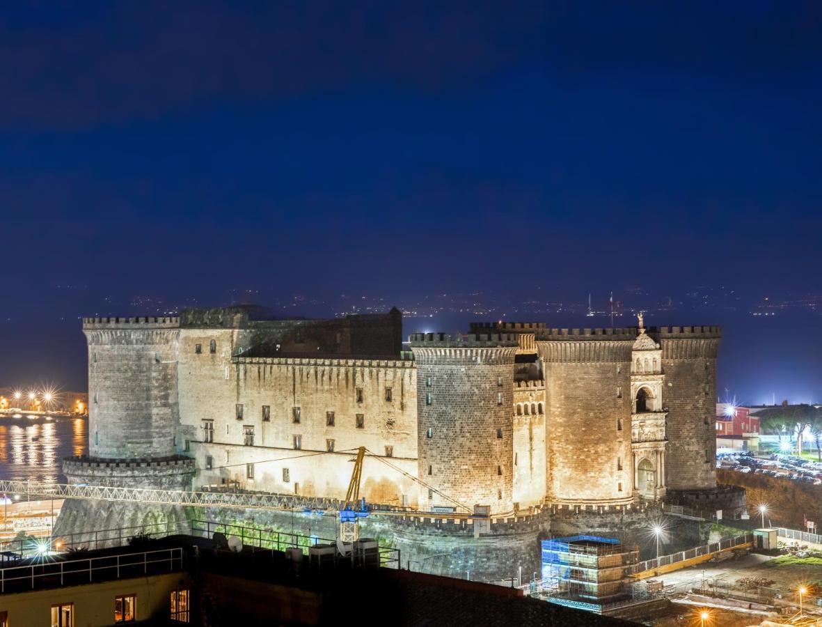 Napoli City Center - Appartamenti E Camere Экстерьер фото