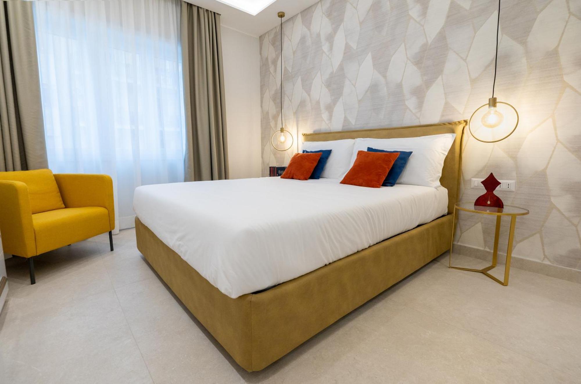 Napoli City Center - Appartamenti E Camere Экстерьер фото