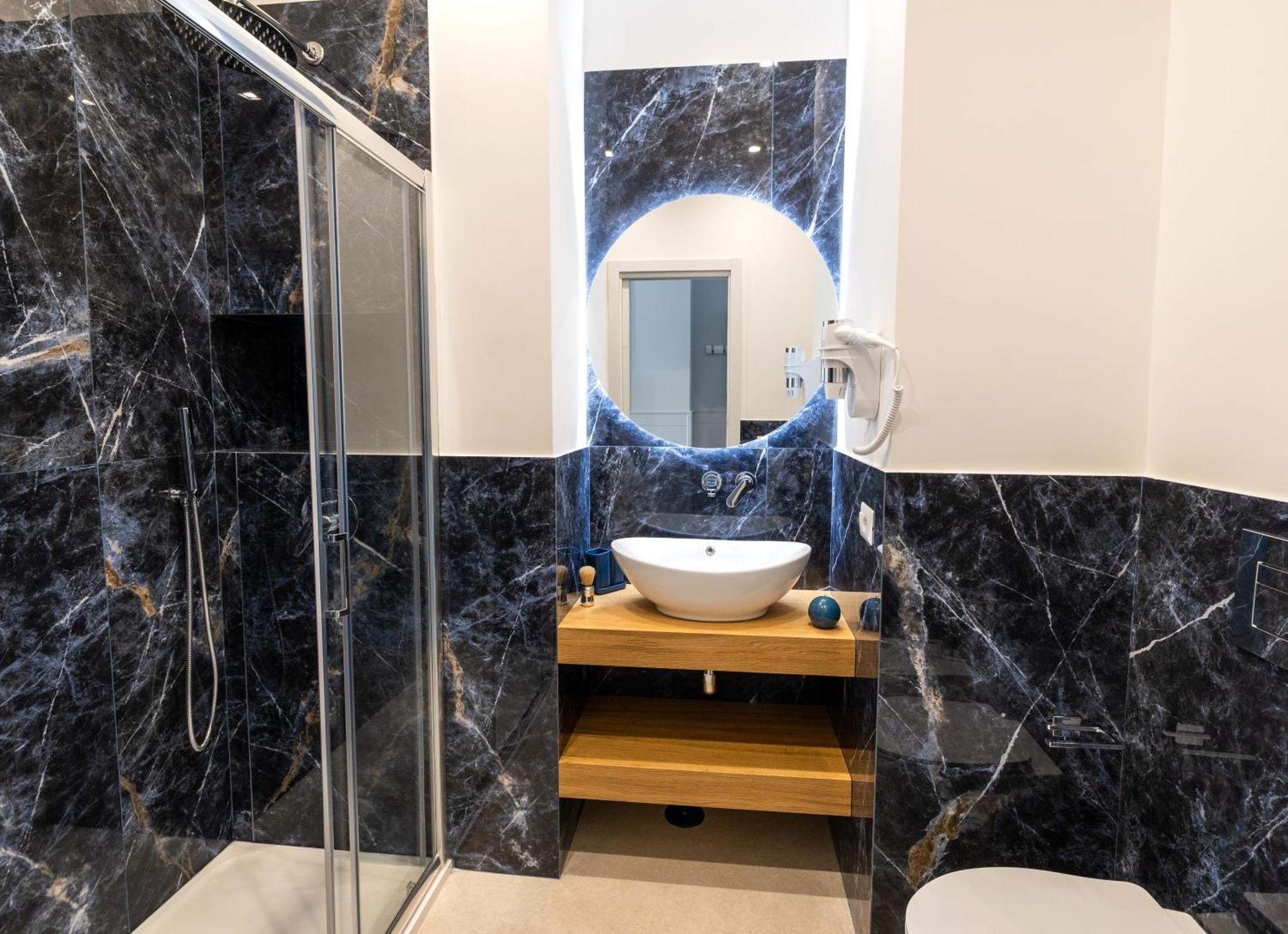 Napoli City Center - Appartamenti E Camere Экстерьер фото